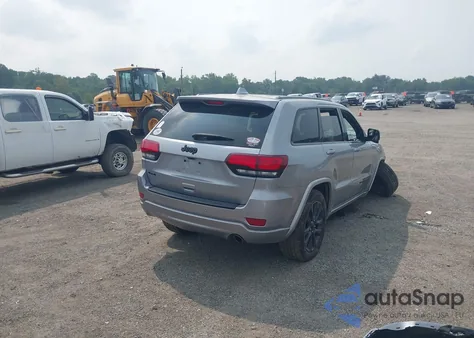 2017 Jeep Grand Cherokee Altitude 4X4 из США, поврежденный, VIN 1C4RJFAG1HC700624